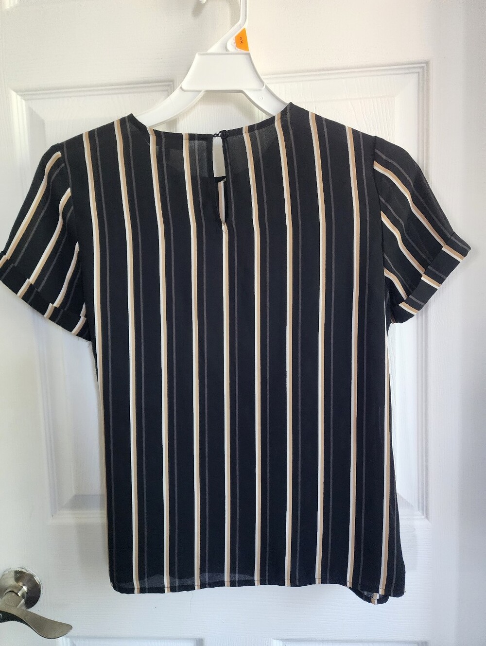 Y2k BANANA REPLUBLIC Striped Black Wrap-Style Front Blouse w/ Cream Stripes 1111 - Picture 2 of 12